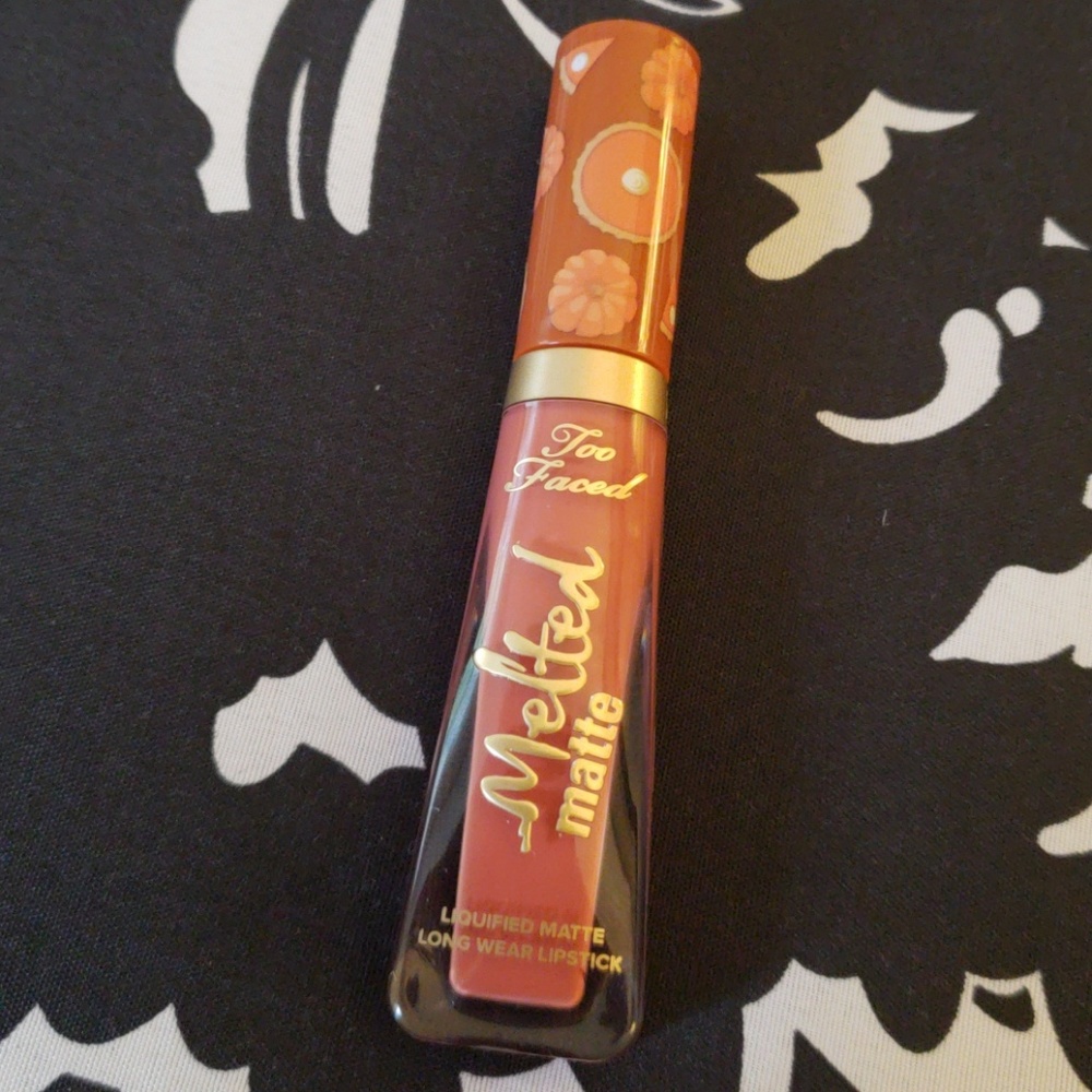 Matte long wear MINI lipstick